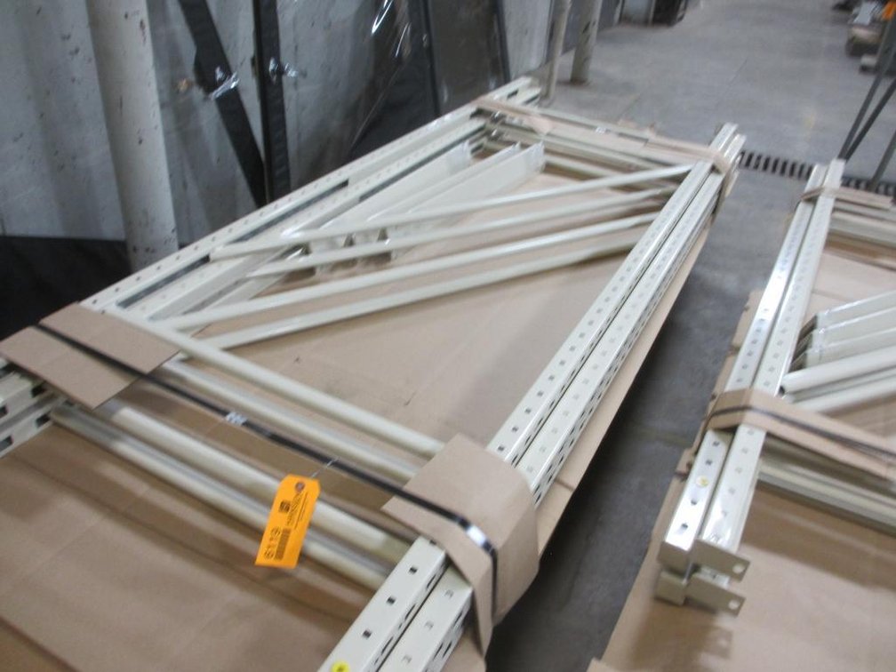 Lozier Widespan Shelving (E )