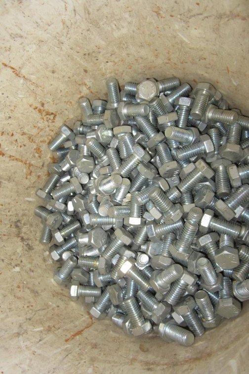 1/2-13 Bolts (T18)