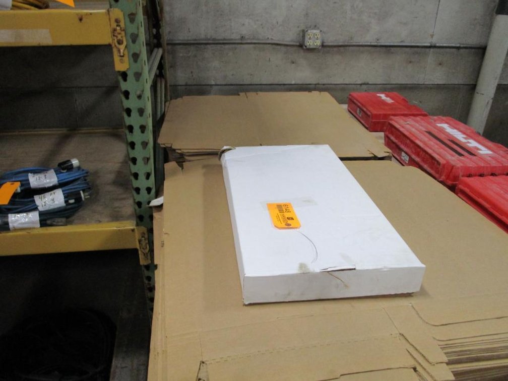 Cardboard Boxes (T17)
