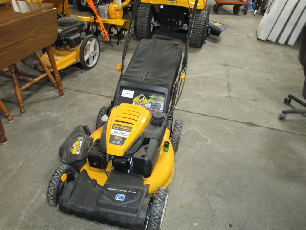 Cub Cadet SC300 Self Propelled Walk Behind Mower (CA)