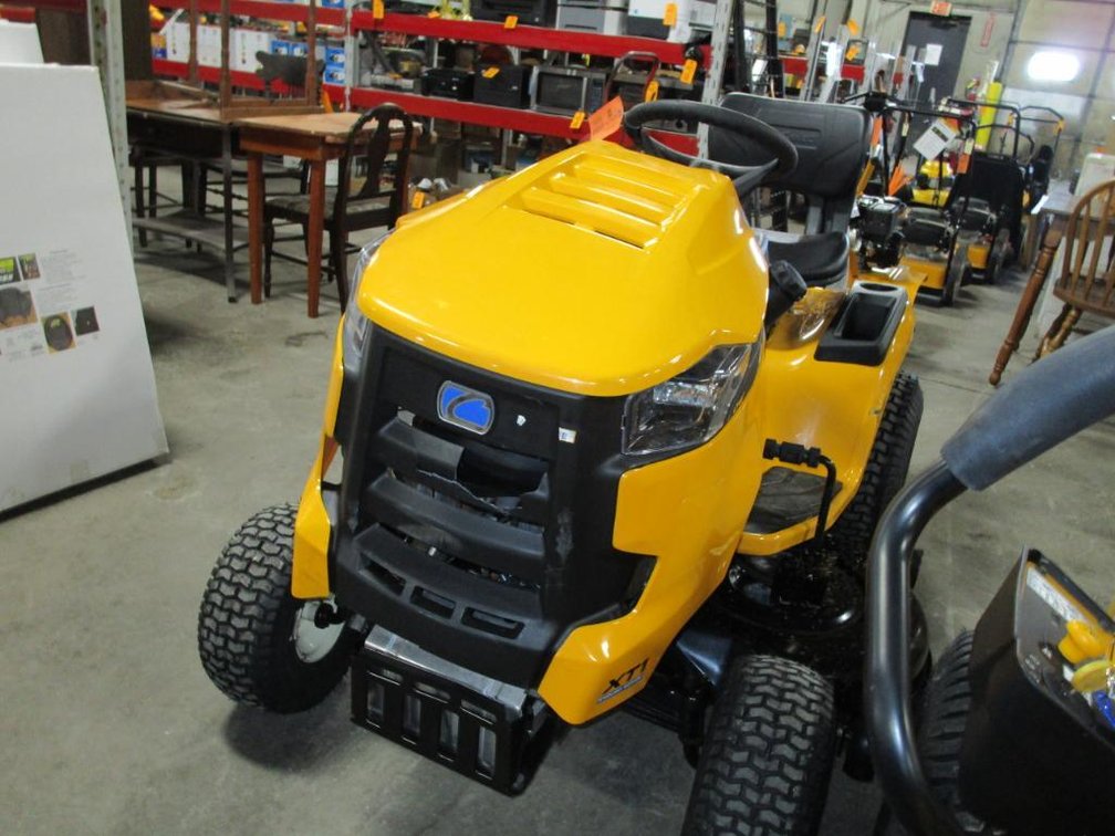 Cub Cadet XTI LT46 Lawn Tractor (CA)