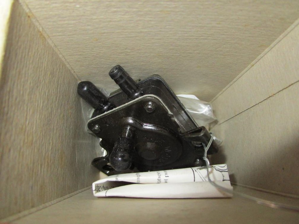 NOS Onan Fuel Pump 149-1982 (CW)