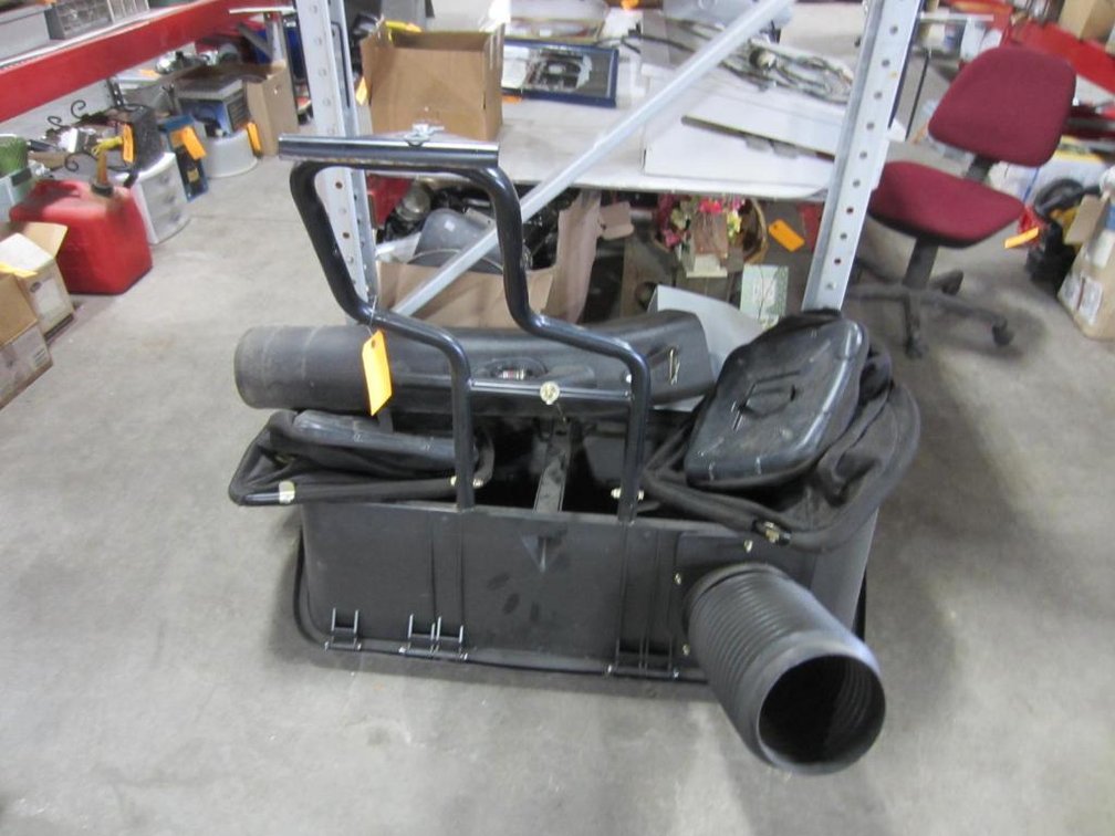 John Deere Lawn Tractor Bagger for X-Series (T14)