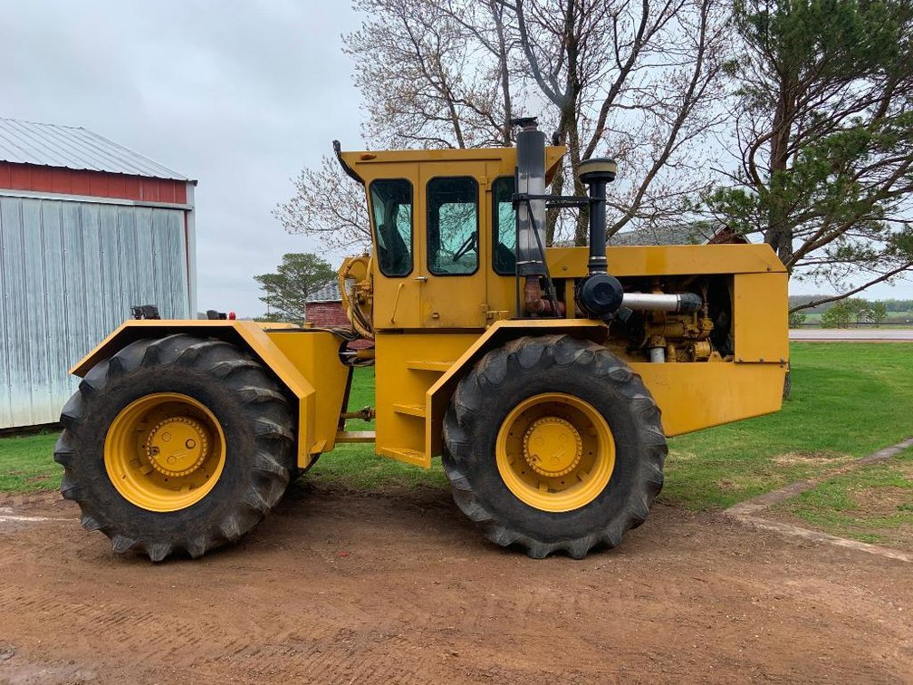 Steiger Bearcat 2, Rebuilt Cummins 855 Big Cam, 100 Hours On The Motor, 300 + HP, Spicer 10 Speed Transmission. Spencer WI. For Questions Or Showing Call 715-207-7129.