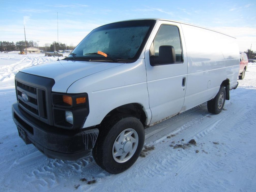 2008 Ford E-350 Superduty, Cargo Van 5.4L, Miles Show 185,847, Vin 1FTSS34L08DA27843. Nitke Yard.