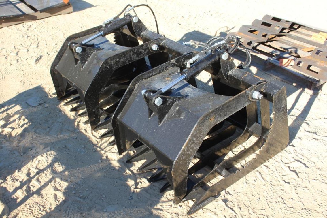 Skid steer mount 68" rock and brush grapple bucket, Unused (Downing, WI)