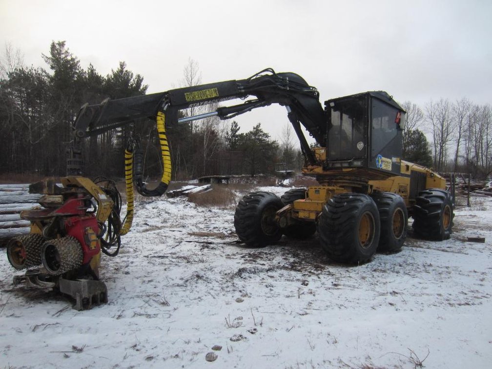 Fabtek FT-663 Harvester With 180 Fabtek Dangle Head, Running Daily, (Little Suamico WI)