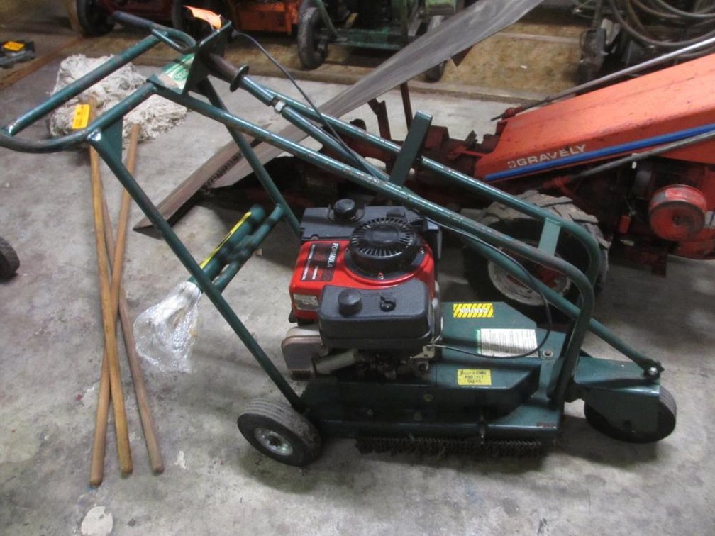 Reeves Built Up Roof Spud Machine