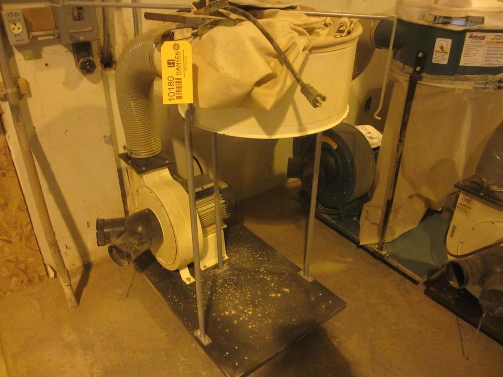 Shop Fox 1.5 HP Dust Collector