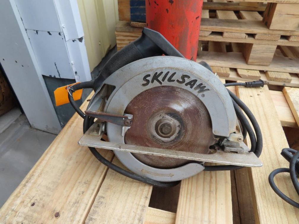 Skil 7 1/4" Circular Saw