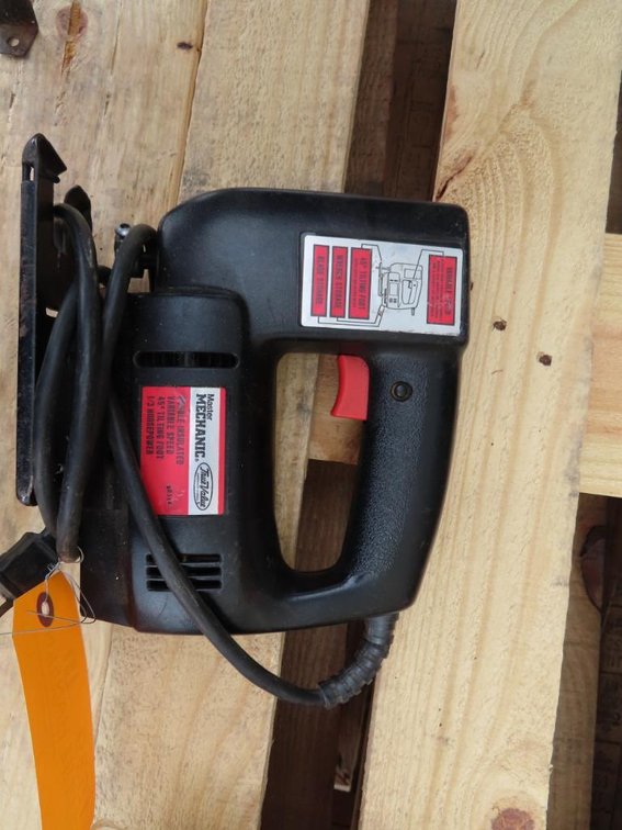 Master Mechanic Jig Saw