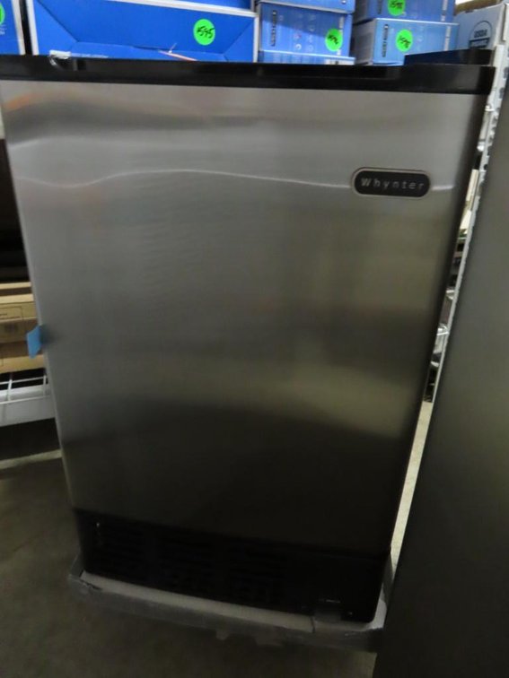 Whynter Built-In Ice Maker