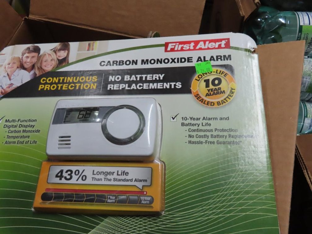 Feit Electric LED Downlight (4) & First Alert Carbon Monoxide Alarm (2)