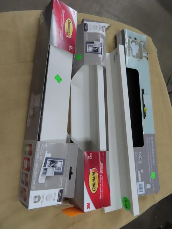 Command Picture Ledge - Qty 4