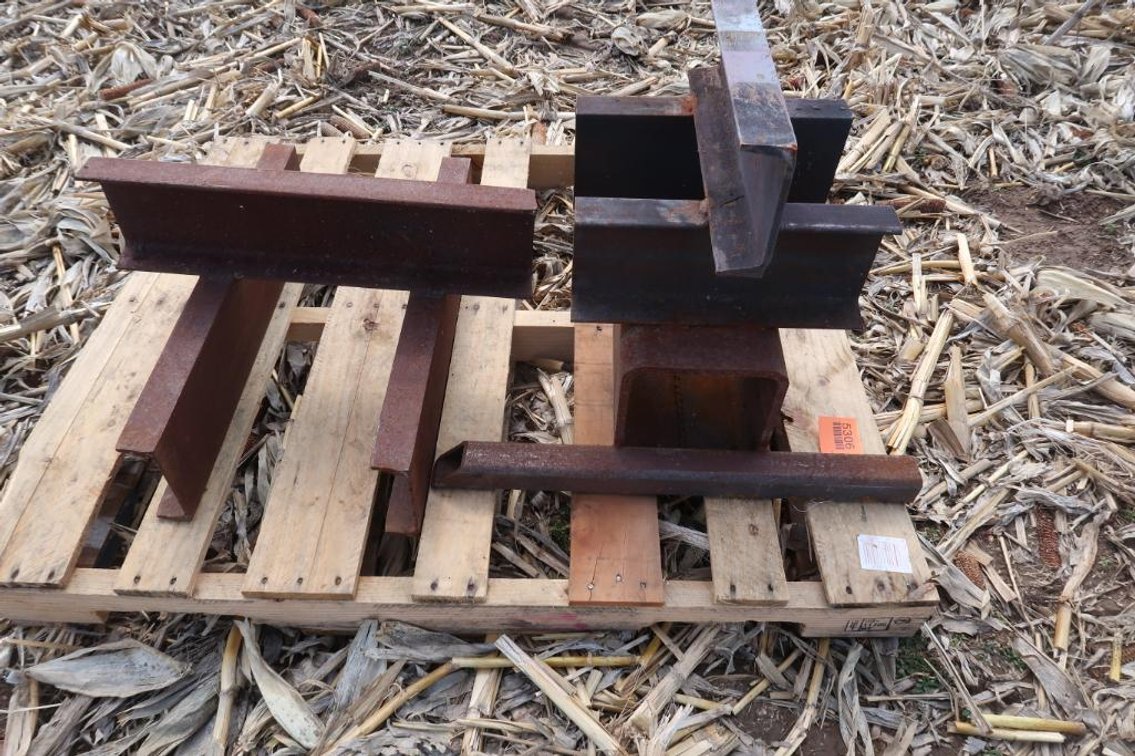 Heavy Duty Metal Stands