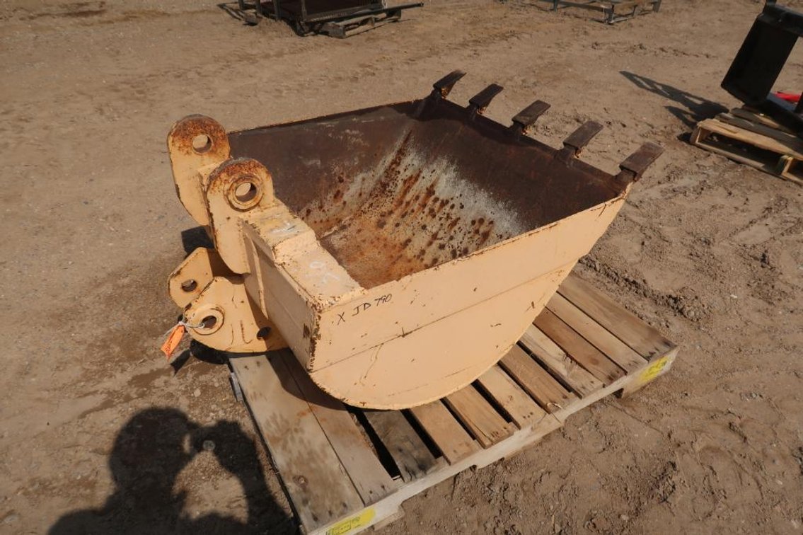 36" Excavator Bucket