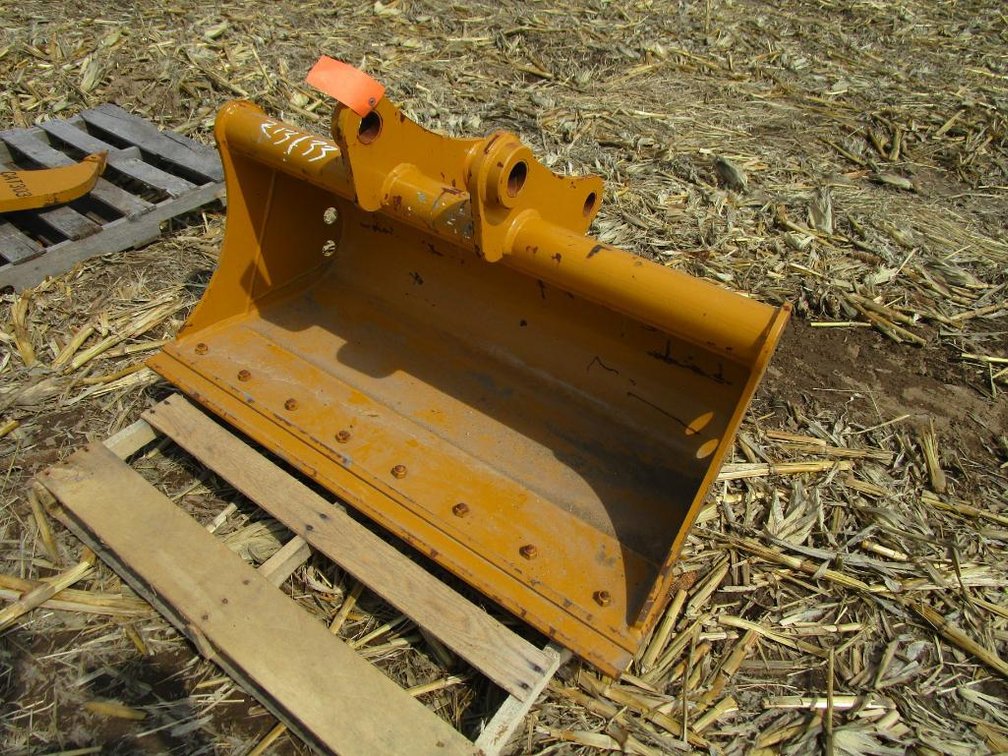 Teran, Cat 416/428 48" Bucket