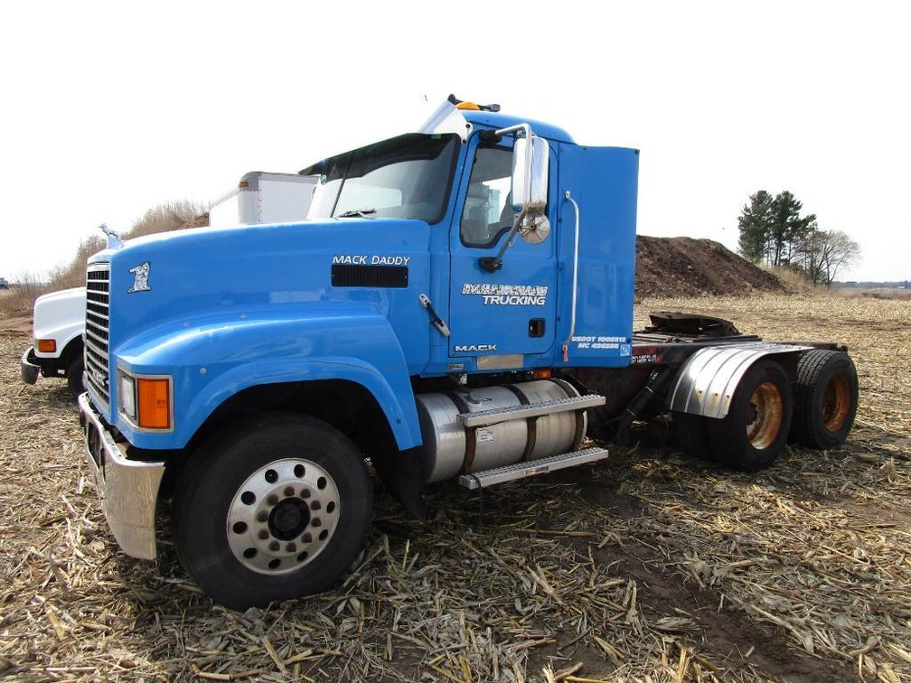 2008 Mack CHU613, MP8 Engine, 906,391 Miles,13 Speed, VIN 1M1AN09Y68N002722