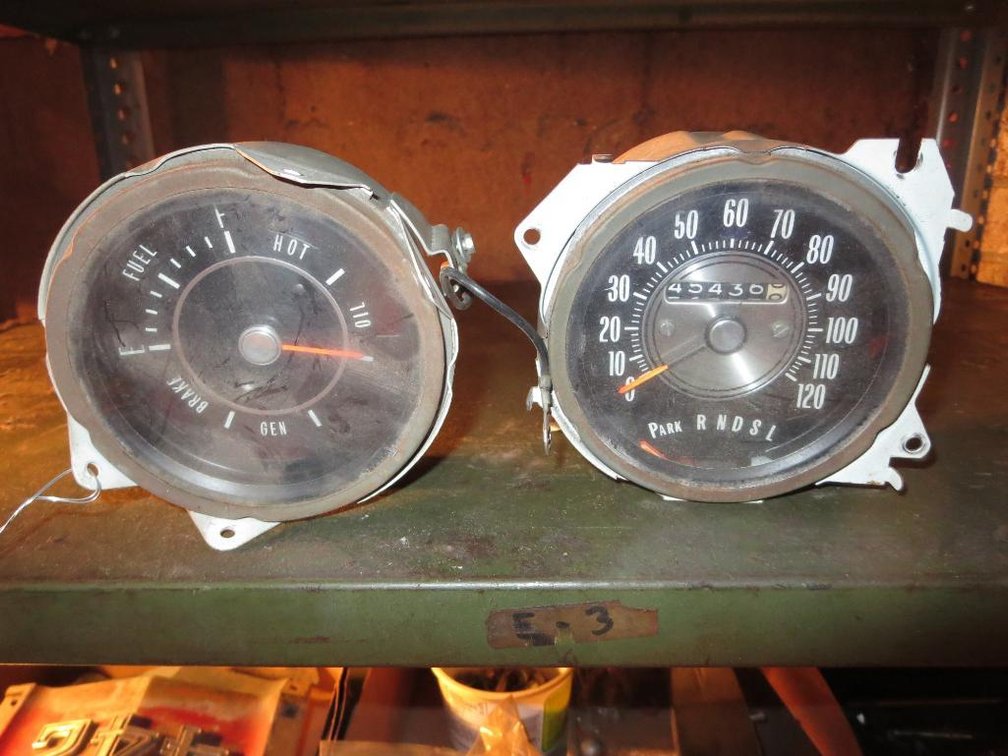 68-72 Cutlass Fuel Gauge and Speedometer