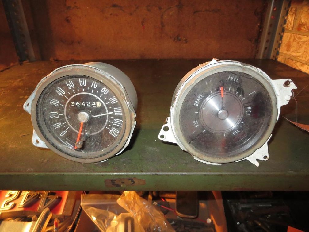 68-72 Cutlass Fuel Gauge and Speedometer