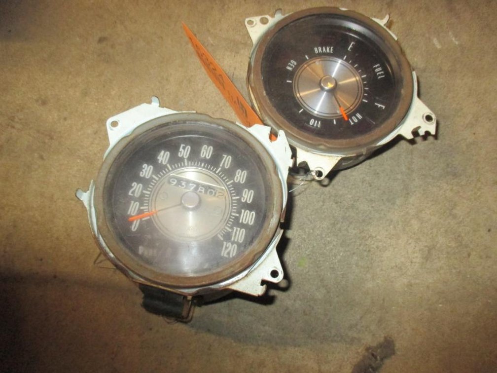 68-72 Cutlass Fuel Gauge and Speedometer