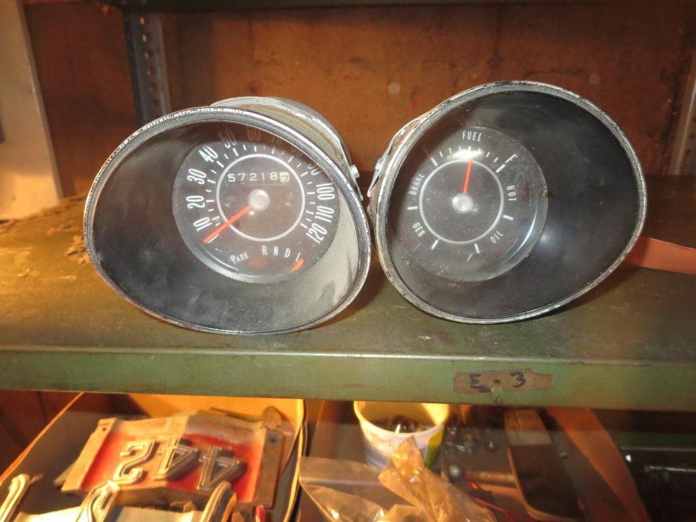 68-72 Cutlass Fuel Gauge and Speedometer
