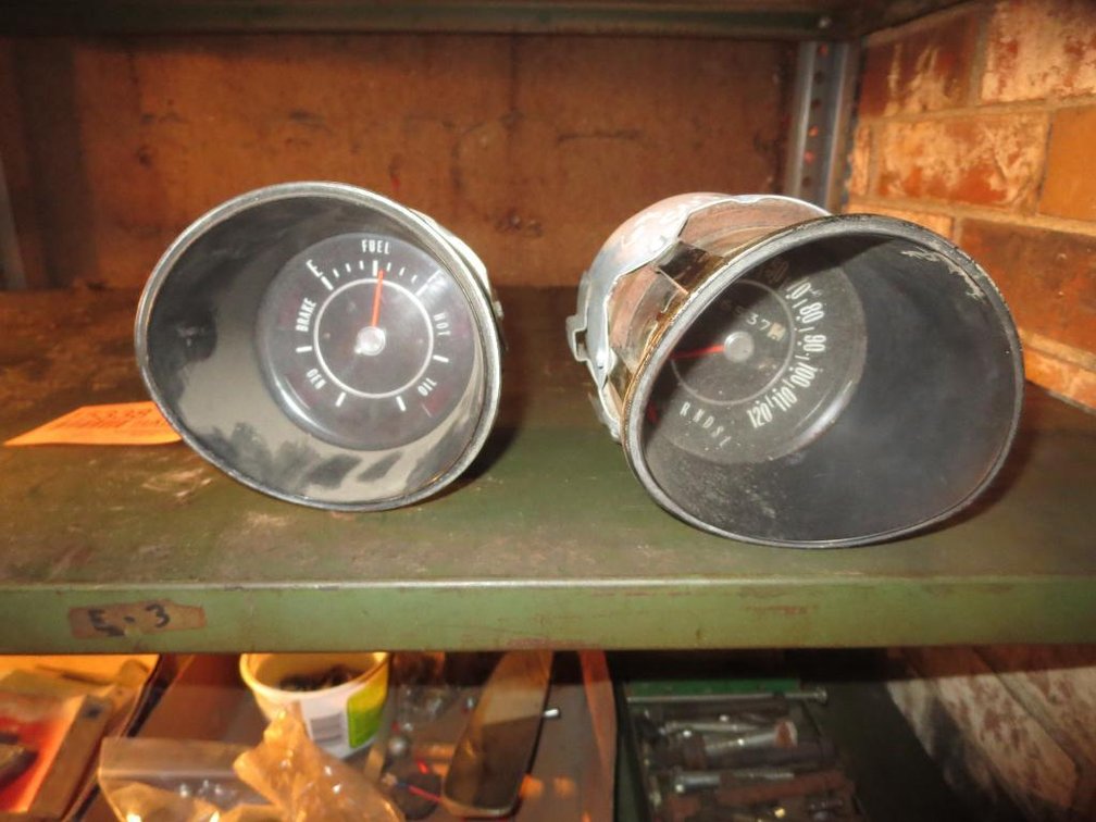 68-72 Cutlass Fuel Gauge and Speedometer