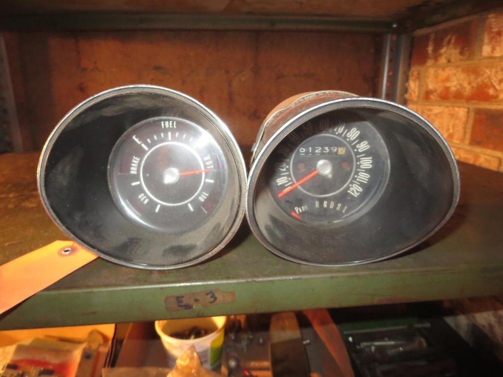 68-72 Cutlass Fuel Gauge and Speedometer