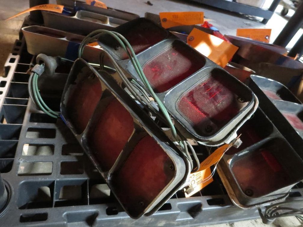 72 Cutlass Tail Light