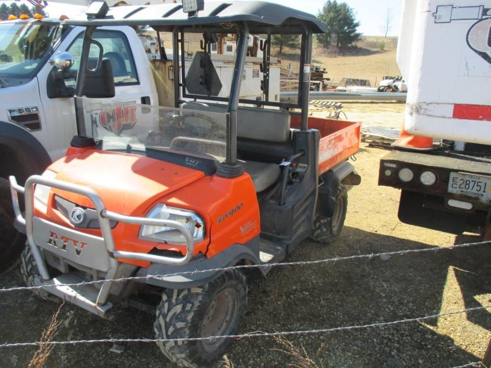 Kubota RTV900 Utility Vehicle, SN 67805, PIN KRTV900A61067805, Runs and Drives