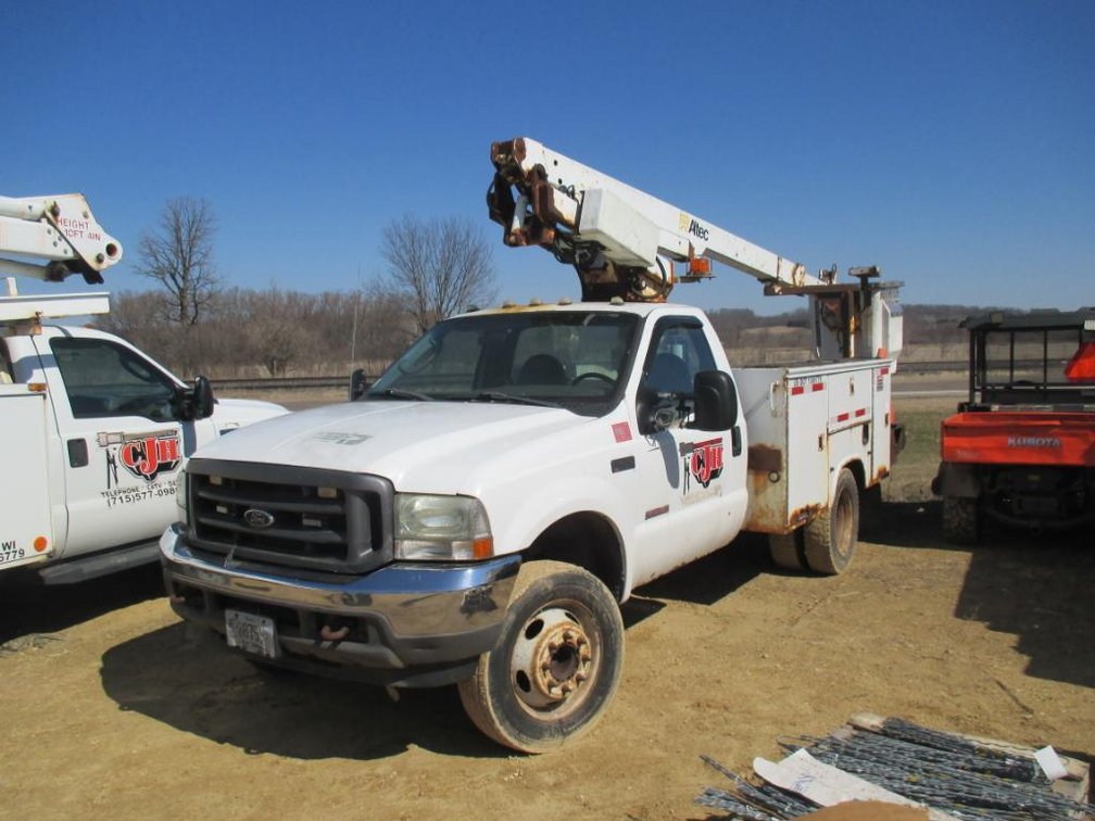 2004 Ford F-450 XL Super Duty Utility Truck, 6.8L Power Stroke, VIN 1FDXF46P64ED48897
