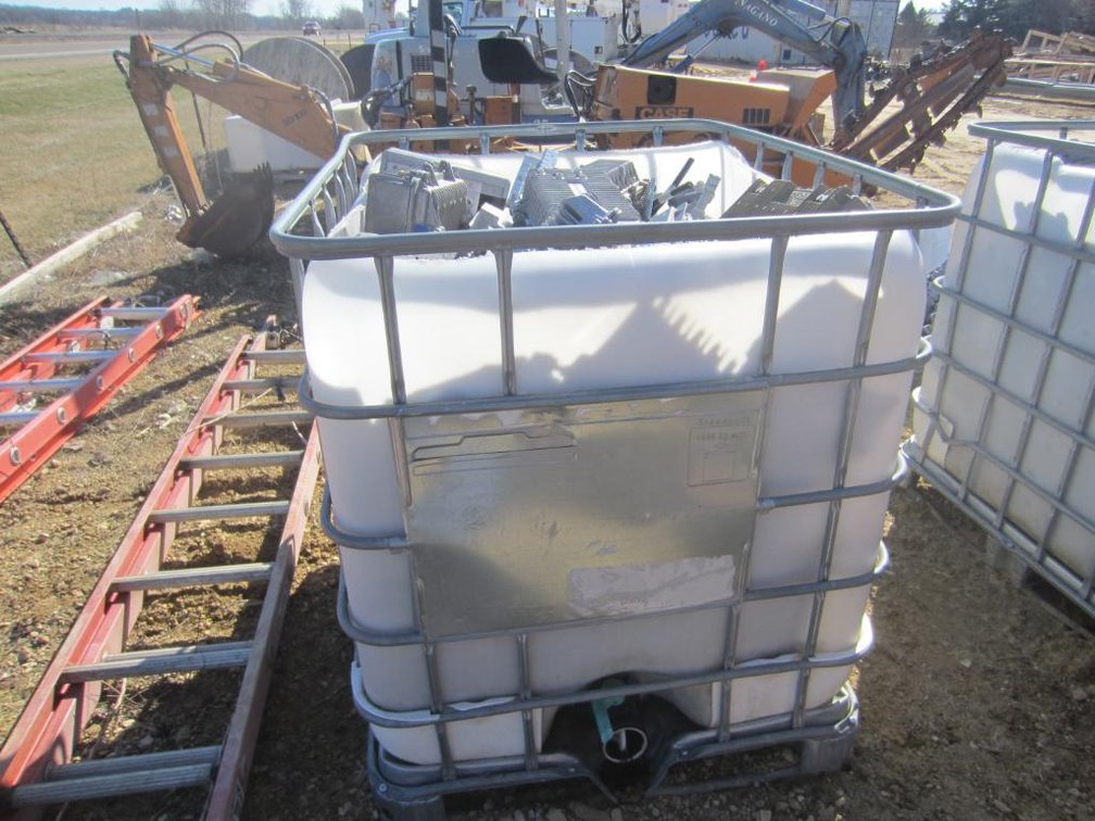 We are sorry for any inconvenience, but this lot has been removed from the auction. Registered bidders will be notified if and when this item will be available for bidding again. 