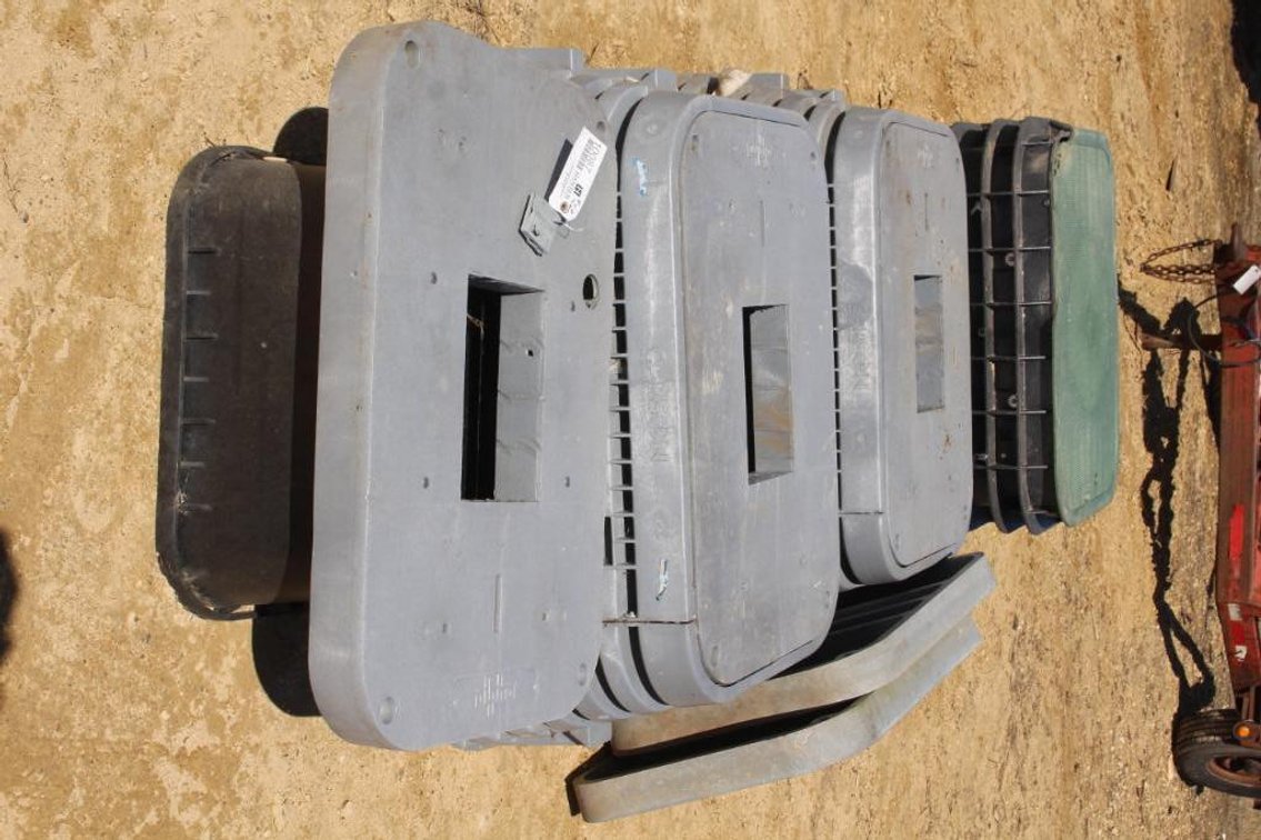 We are sorry for any inconvenience, but this lot has been removed from the auction. Registered bidders will be notified if and when this item will be available for bidding again. 
