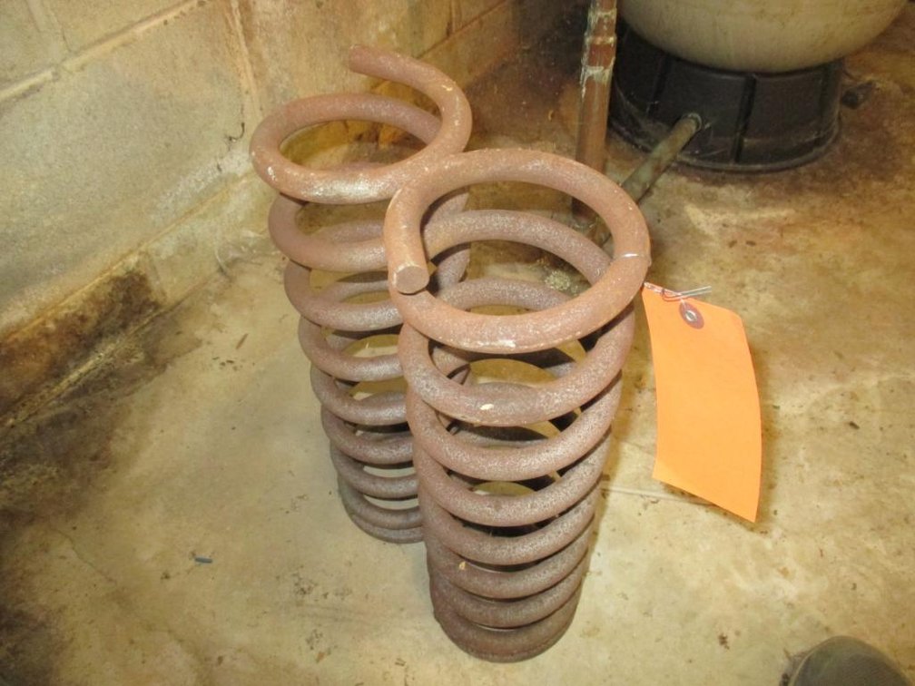 (2) Springs (B)