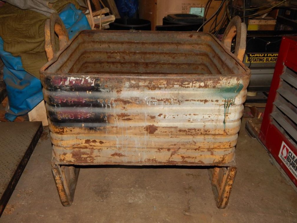 Stackable Metal Box 36-1/2 X 36 X 38-3/4in. Outer Dimensions 35-3/4 X 35 X 18in. Inner Dimensions (OS)