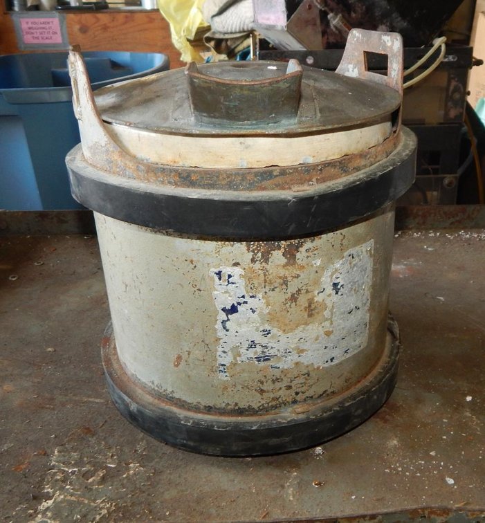 McDanel Porcelain Co. Vintage Ceramic Pour Pot Provides Protection for Corrosive or High Temp Pours (PR16)