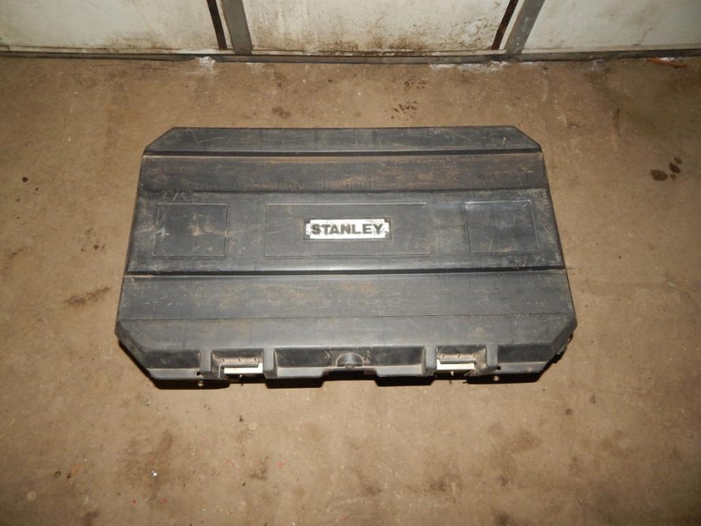 Stanley Lockable Tool Box on Wheels with Handle 37 X 23 X 22-1/2in. Outer Dimensions 34 X 18 X 18-1/2in. Inner Dimensions (LD)