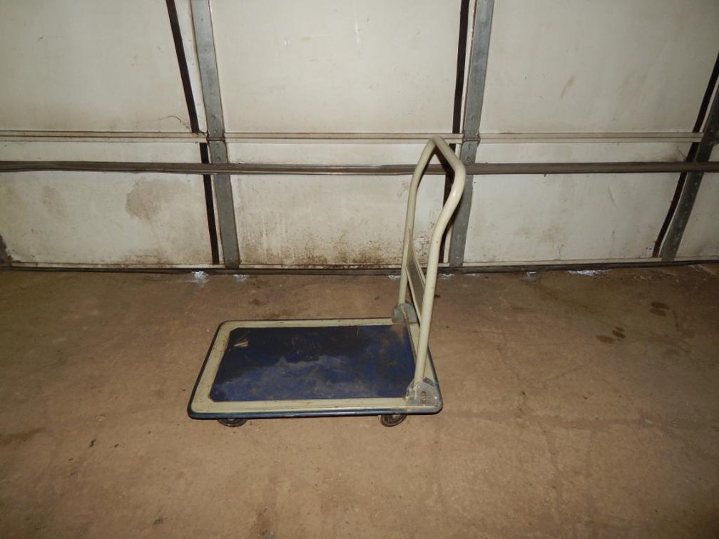 Platform Cart 28-1/2 X 18-5/8 X 31-3/4in. Over All Dimensions 25 X 18-5/8 X 5-1/2in. Platform (OS)