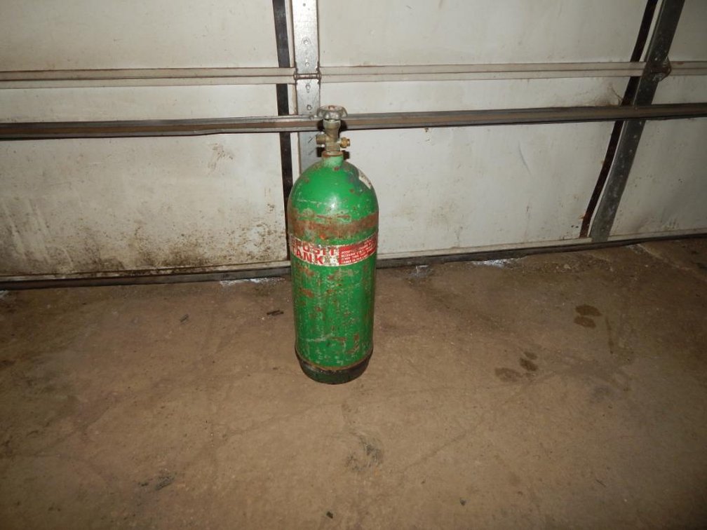 Carbon Dioxide Tank (PR16)