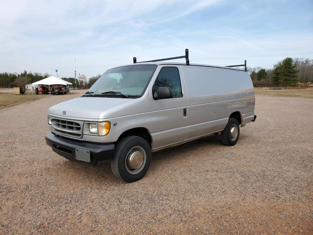 2000 F250 Extended Ford Van - VIN 1FTNS24LXYHB15105 (Friendship, WI)