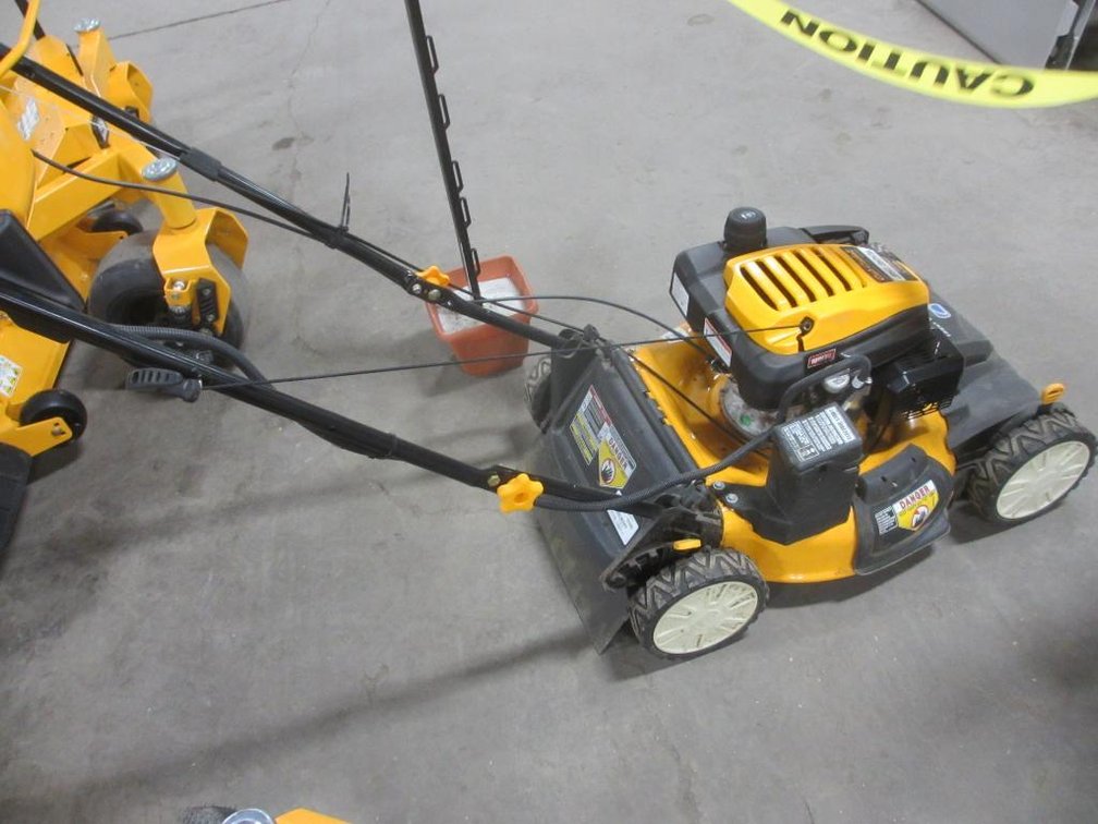 Cub Cadet SC300E Self Propelled Walk Behind Mower (CA)