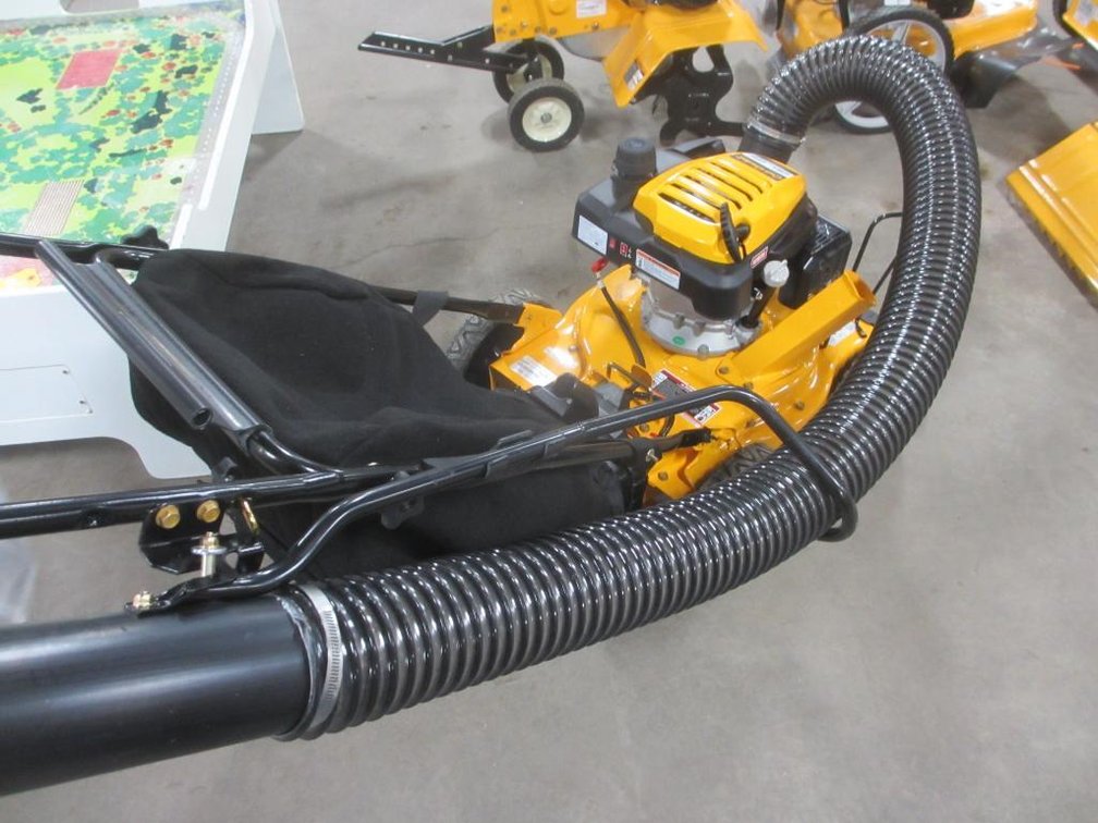 Cub Cadet CSV050 Chipper Shredder Vacuum (CA)
