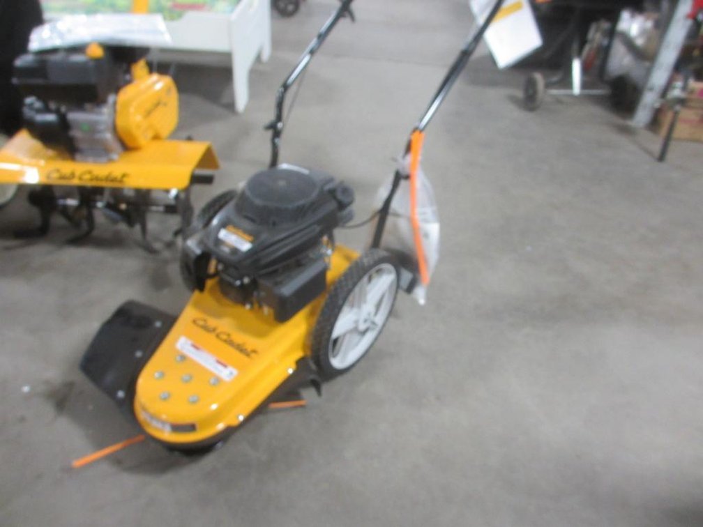 Cub Cadet ST100 Wheeled String Trimmer (CA)