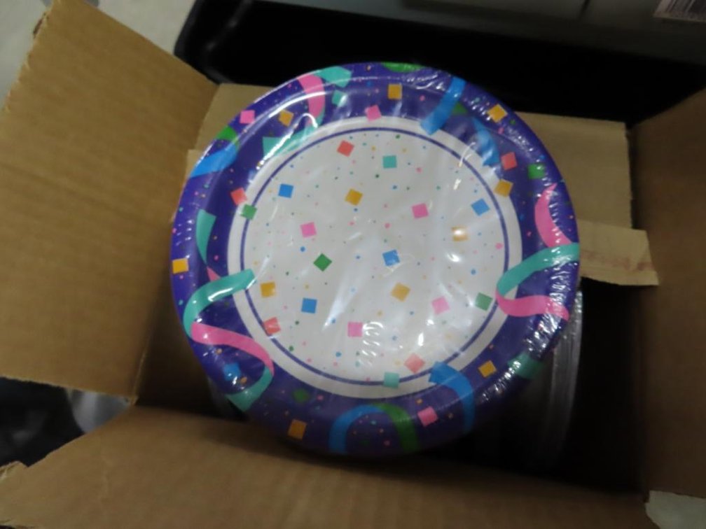 Paper Art 7" Dessert Plates - Qty 4 boxes