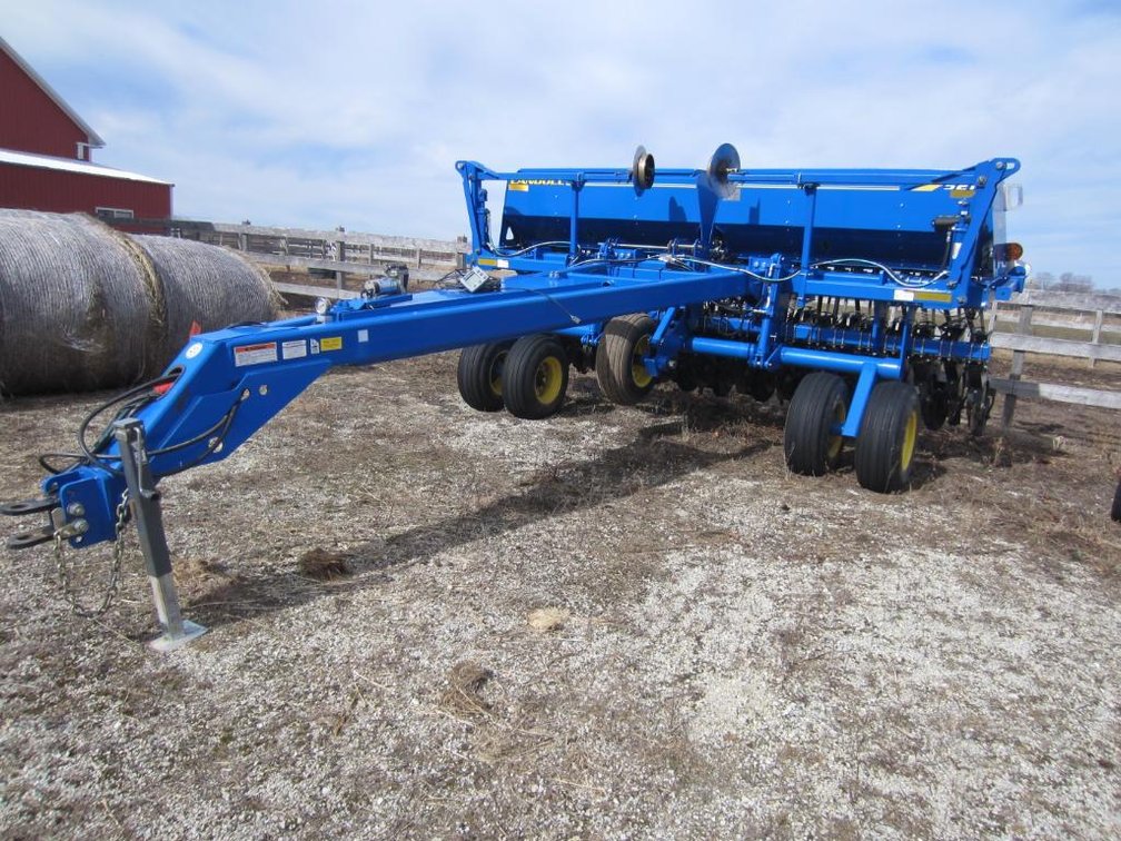 Landoll 5211 Grain Drill - SN 52B1500992