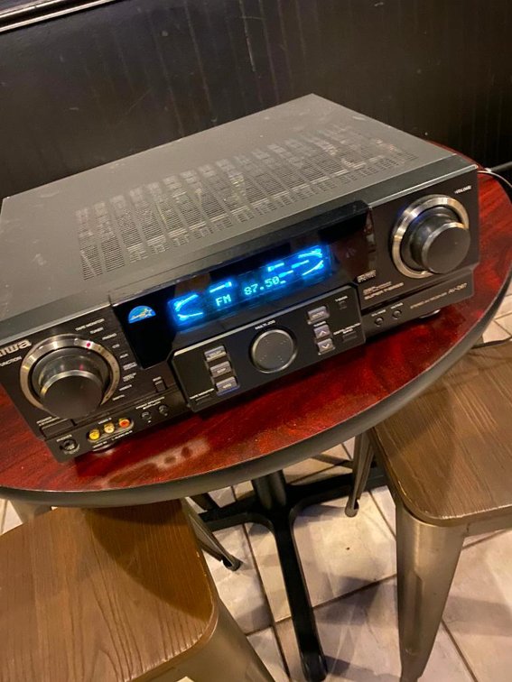 Aiwa Stereo AV Receiver AV D67