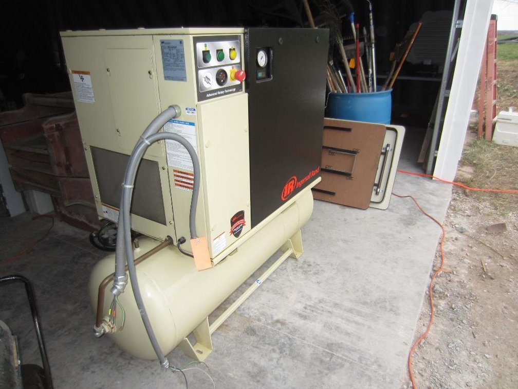 2014 Ingersoll Rand Air Compressor (O)