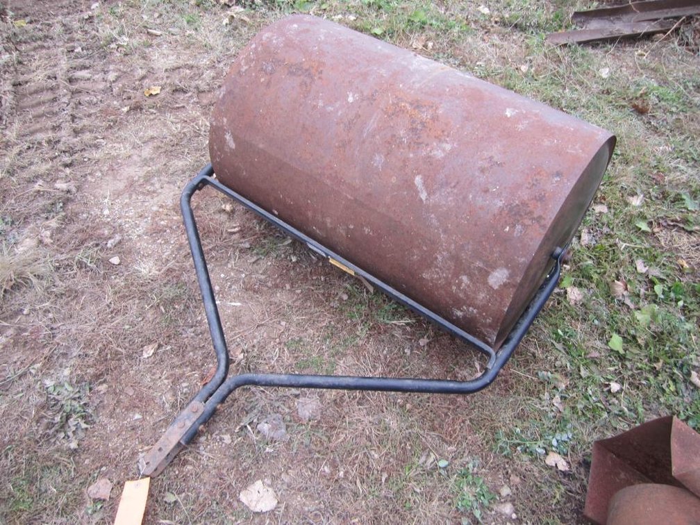 Pull Behind Lawn Roller (OF)