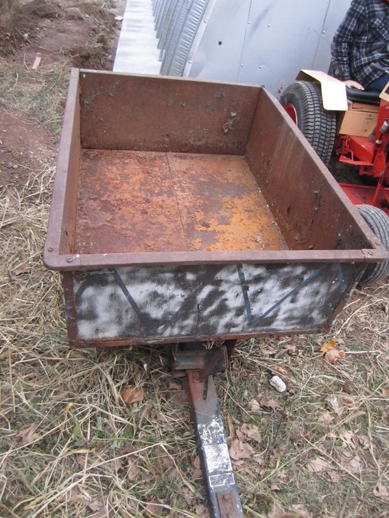Small Pull Behind Dump Trailer (OF)
