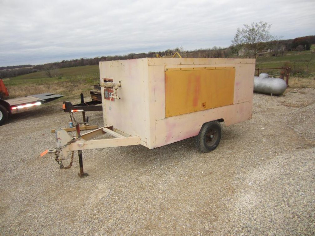 John Deere Hastings Air Compressor (O)